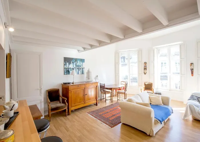 Hyper Centre Proche Tourny Apartmán *